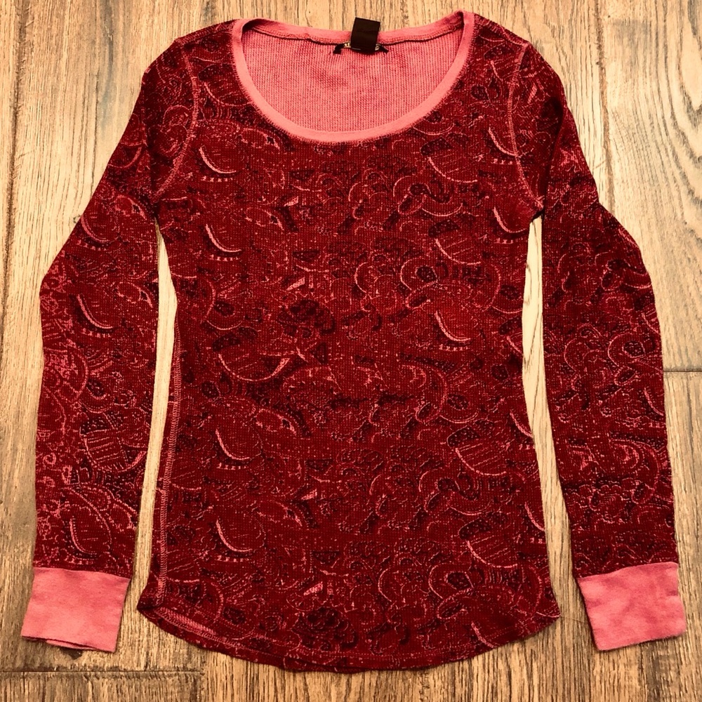 Lucky Brand Top Thermal Long Sleeve Beautiful Paisley Detailed Design Size S/P - Picture 6 of 7